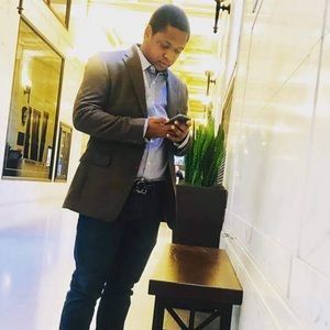 Meet your Posher, Lazard